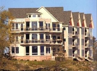 2024 Water St, Duluth, MN 55812