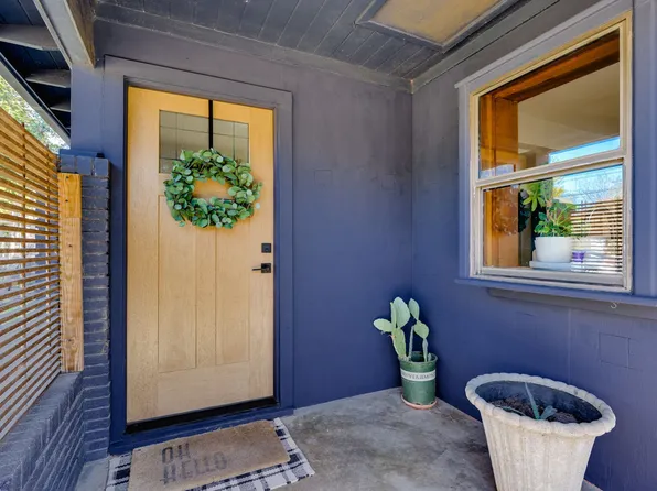 8942 Eustis Ave, Dallas, TX 75218