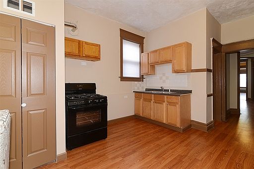 5th image of 9028 S Houston Ave APT 3