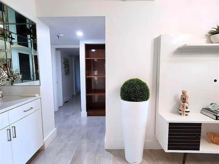 6463 La Costa Dr #301 — Photo 10
