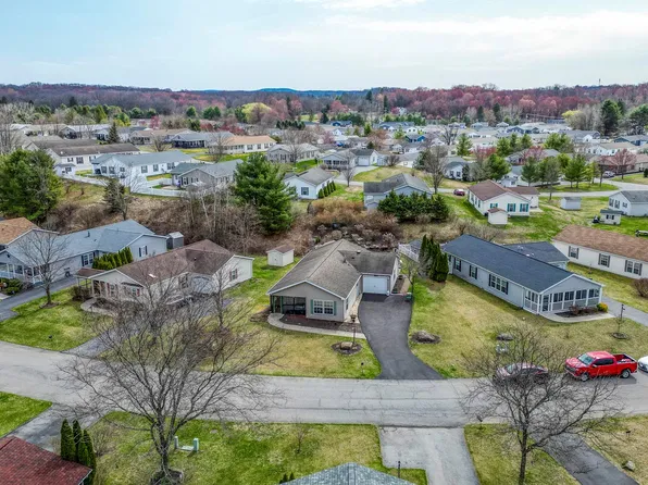 48 Vero Drive, Poughkeepsie, NY 12603