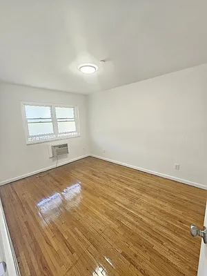 Rented by Aida Home Realty | media 32