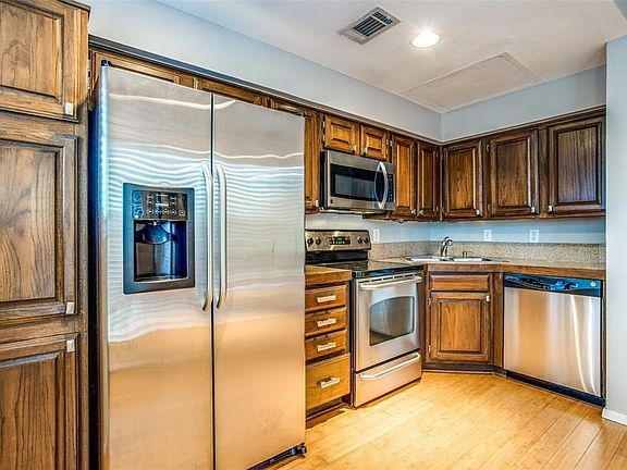 2nd image of 4203 Holland Ave APT 10