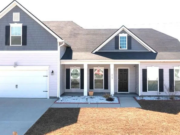 279 Chestnut Dr, Brunswick, GA 31523