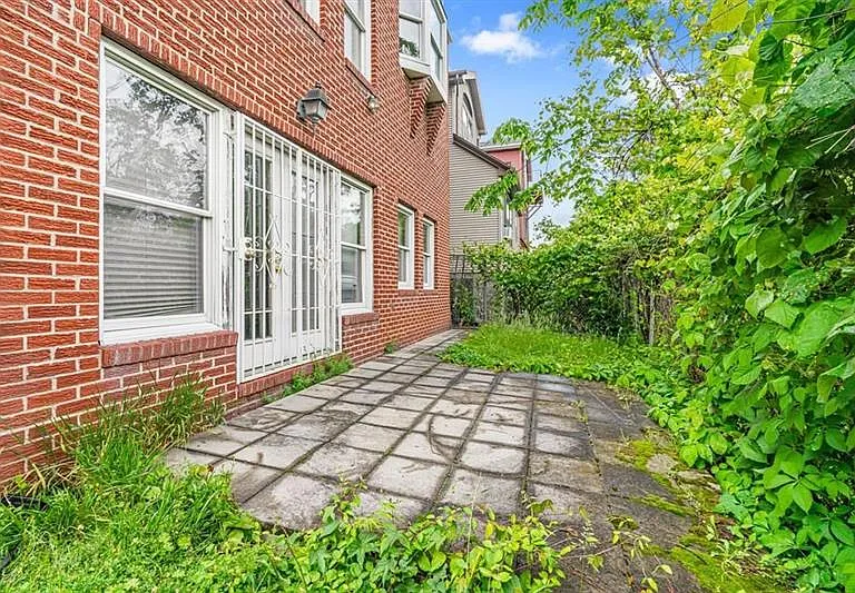5632 Pocusset St — Photo 24