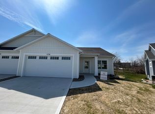 6748 Vriesland Xing #20, Zeeland, MI