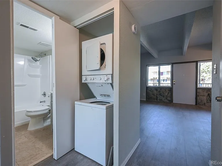 364 S Ironton St #315 — Photo 7
