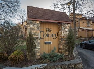 127 Colony Dr, Arden, NC 28704