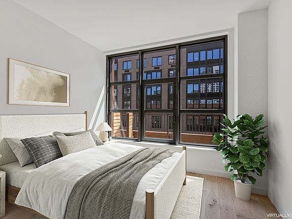 5th image of 29 Huron St #3GE