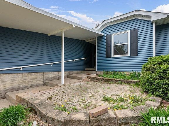 3rd image of 5528 Gaines St