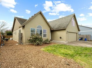 844 Hazel St, Jefferson, OR 97352