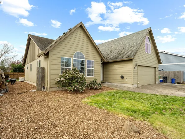 844 Hazel St, Jefferson, OR 97352