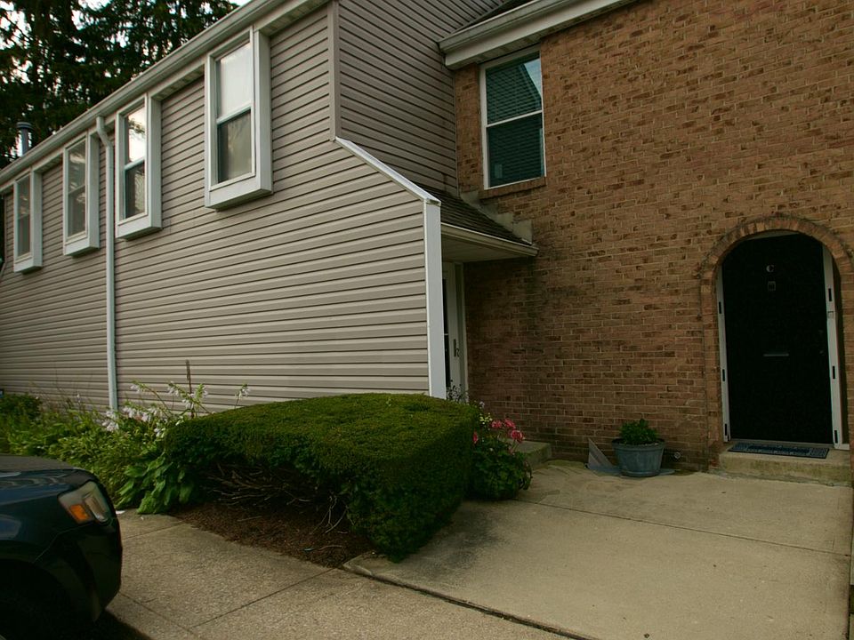 1st image of 184 Brandywine Dr APT C