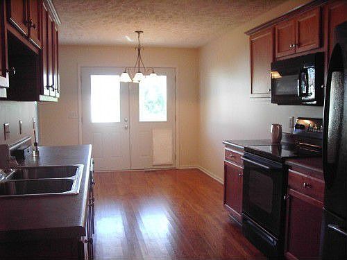 5th image of 1258 Lasalle Dr