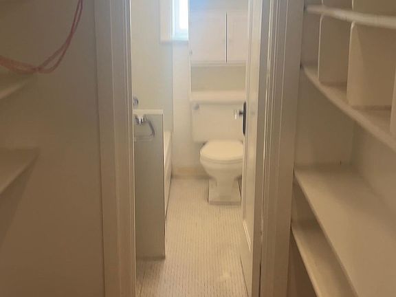 4th image of 602 Mason St #100