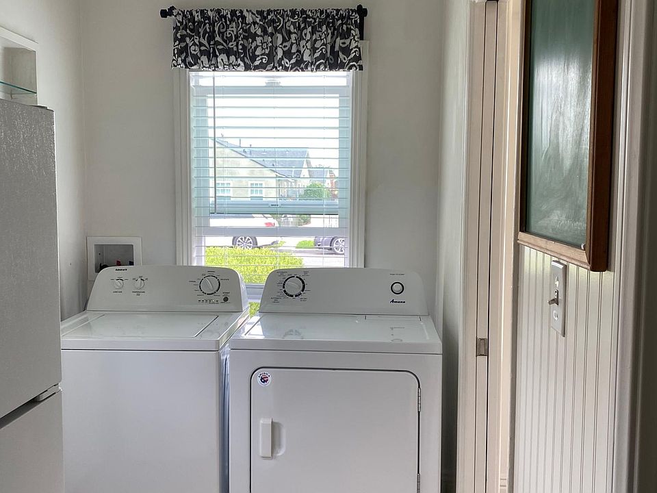 Washer & dryer included. Pocket doors keep washer/dryer noise from living area.