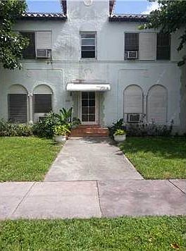 1st image of 222 Phoenetia Ave APT 1