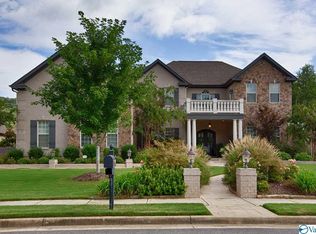 64 McMullen Ln SE, Gurley, AL 35748