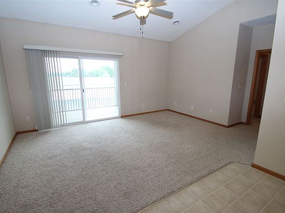 3rd image of 2623 Orchard Dr Unit 5