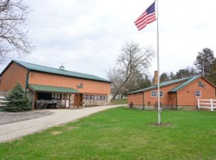 W226S8025 Guthrie Dr, Big Bend, WI 53103