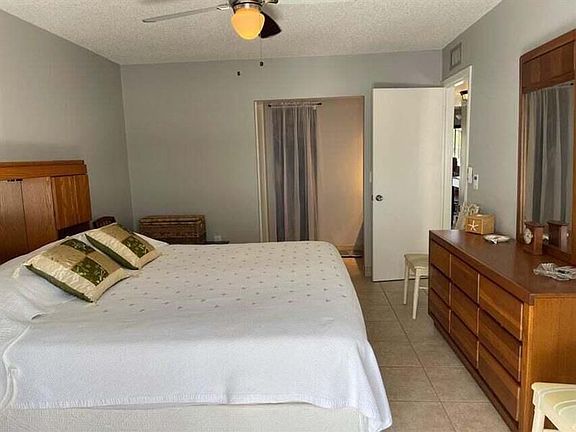 5th image of 2878 Donnelly Dr APT 201