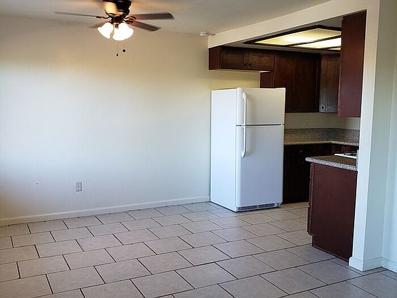 2nd image of 5315 Santa Margarita St APT 1