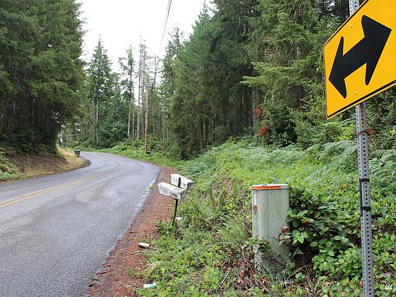 2nd image of 0 E Trails End Drive