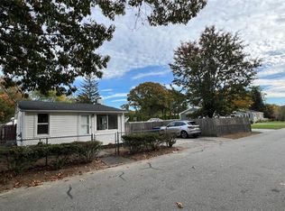 74 Lloyd Ave, Warwick, RI 02889