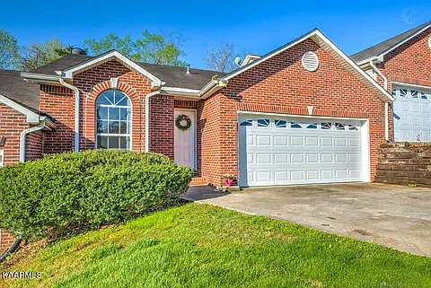 336 Creekview Ln Photo 1