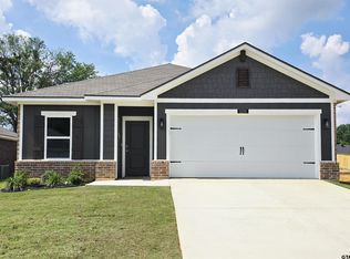 1115 Park Meadows Dr, Whitehouse, TX 75791