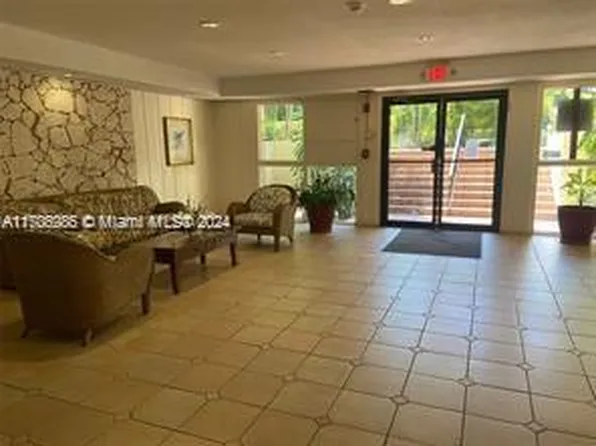1205 Mariposa Ave APT 304, Coral Gables, FL 33146