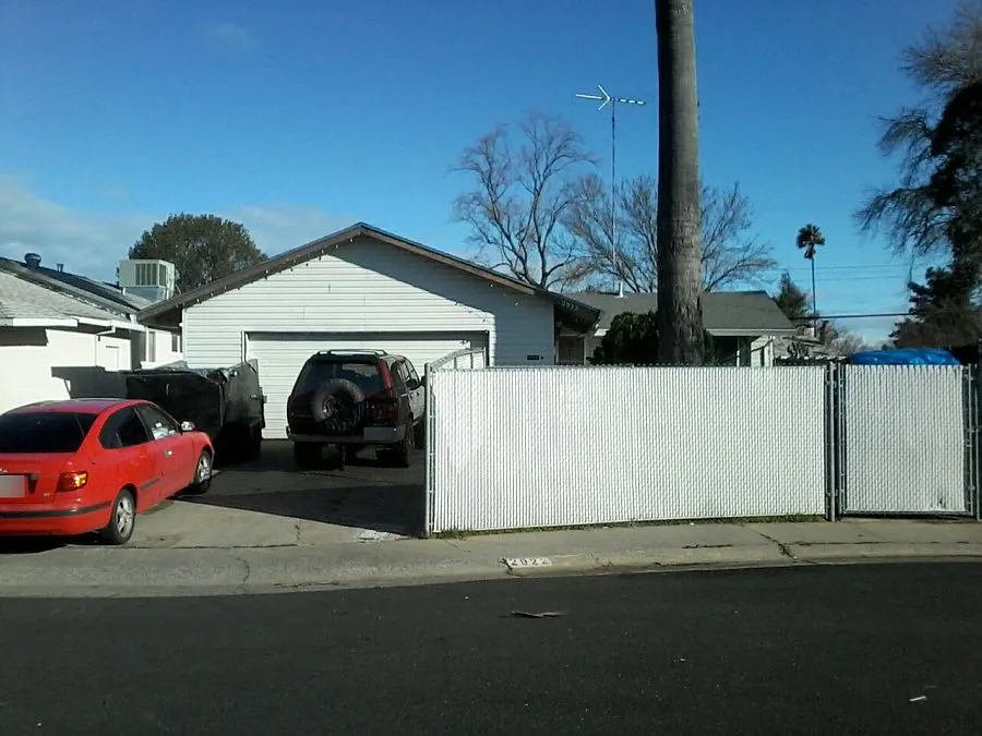 2922 Winchester Way photo 1