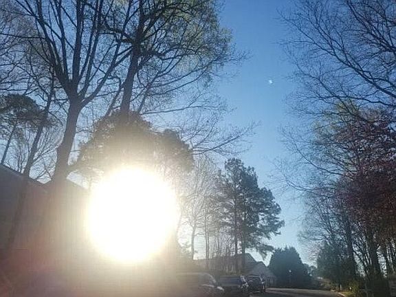 5th image of 6213 Leesburg Ln