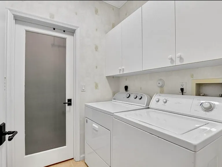 7879 Monarch Ct — Photo 30