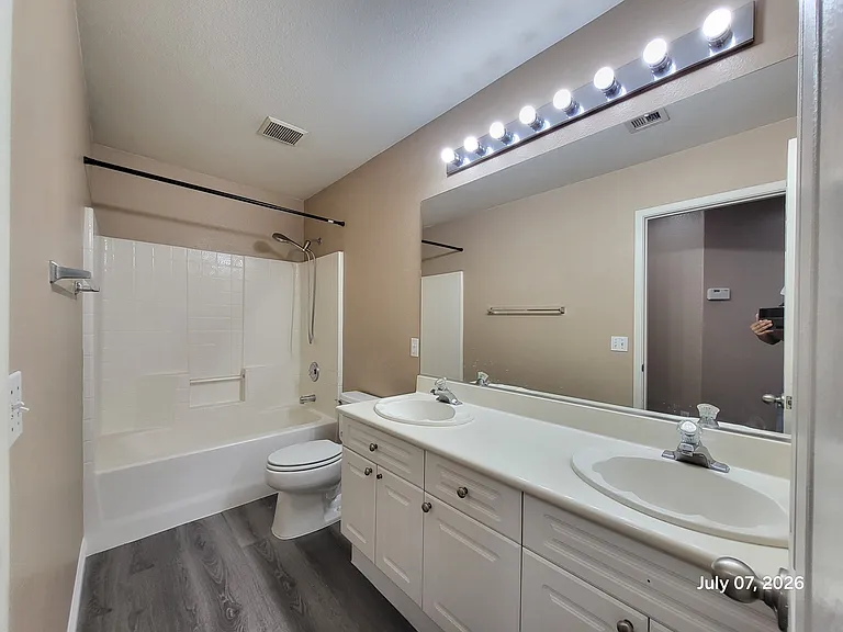 8312 Candlefish Ct — Photo 14