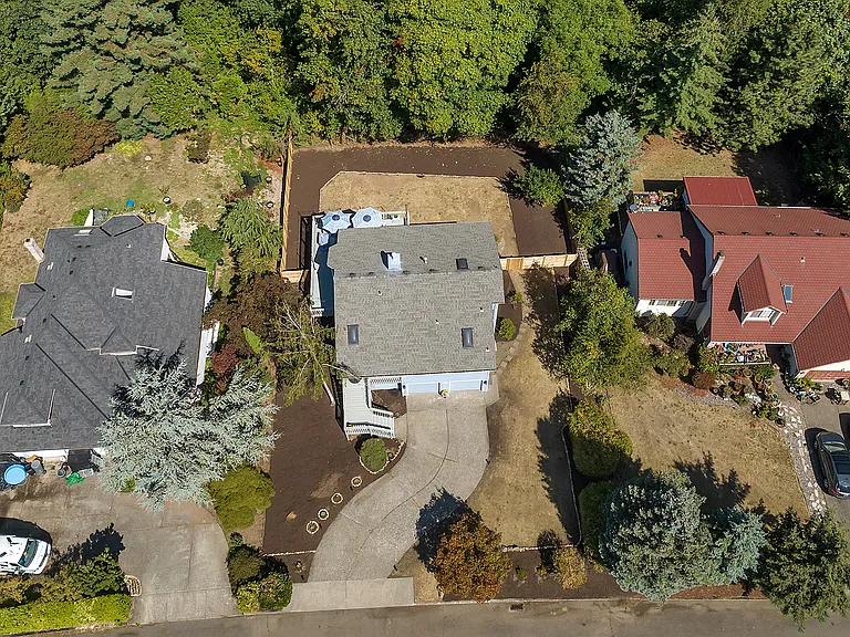 SE Clatsop Ct — Photo 40