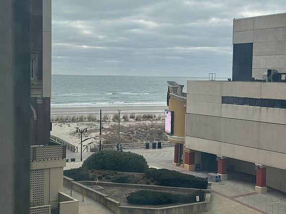 2nd image of 2721 Boardwalk #308