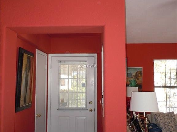 3rd image of 7722 Muirfield Dr