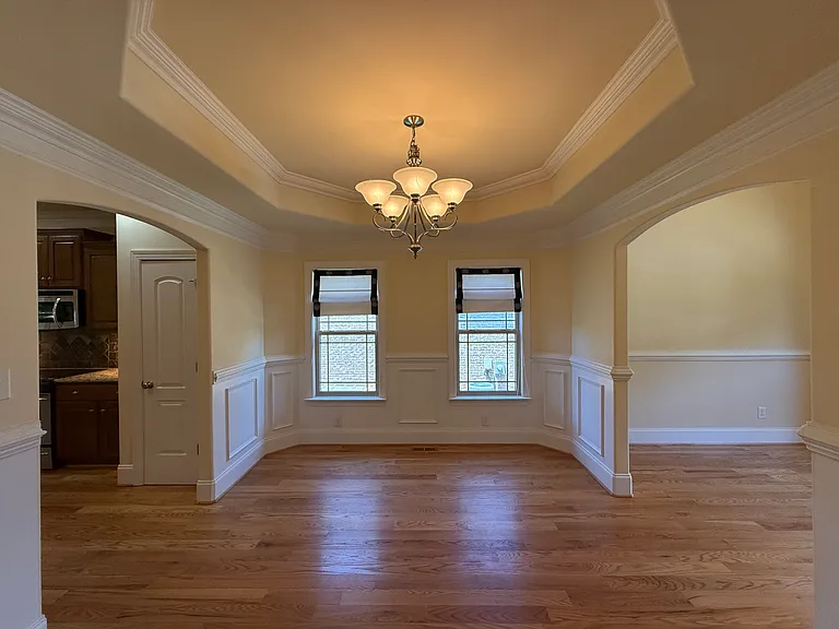 1340 Stonecroft Ct — Photo 6