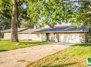 215 3rd St, Struble, IA 51031