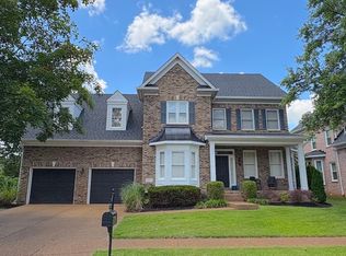 577 Crofton Park Ln, Franklin, TN 37069