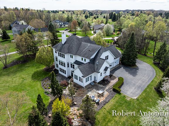 5th image of 1080 Whitewood Farms Ct NE