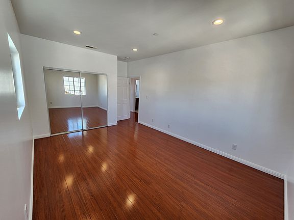 4th image of 1516 N Kingsley Dr Unit 1/2