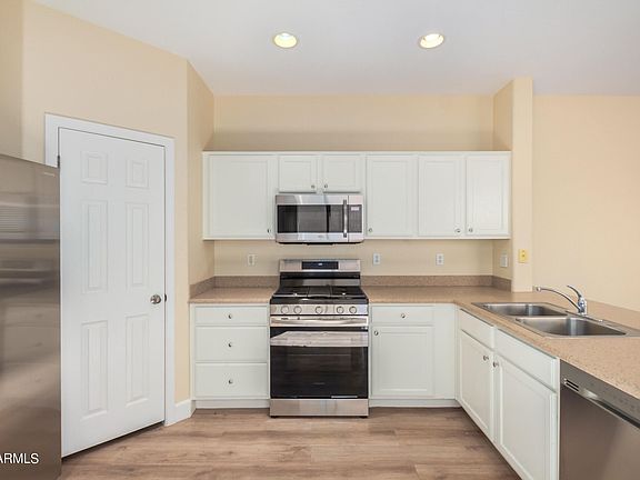 3rd image of 3332 E ORCHID Lane