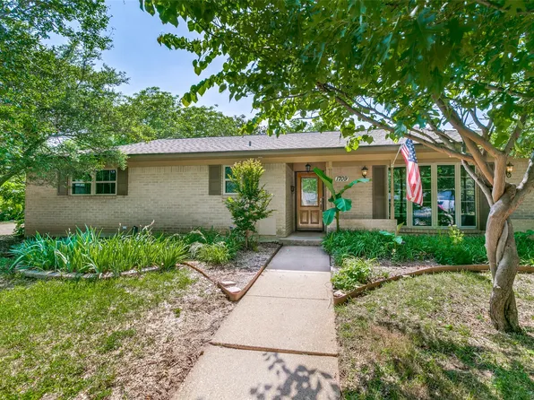 1709 Glenbrook Dr, Irving, TX 75061