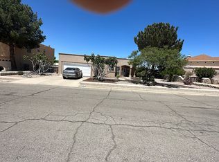 2547 Cheyenne Dr, Las Cruces, NM 88011