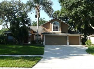 703 Fayette Pl, Lutz, FL 33549