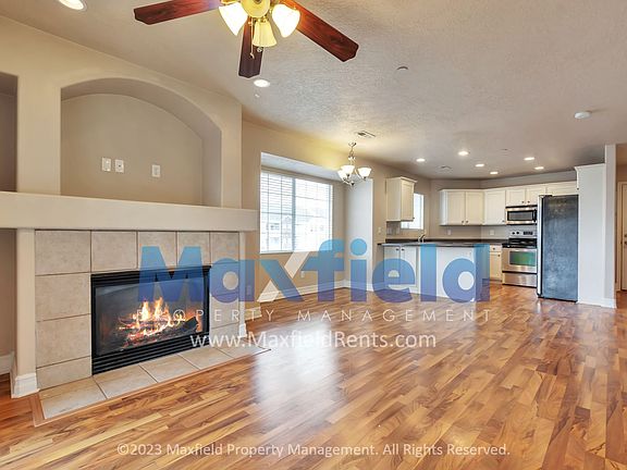2nd image of 242 E Spencer Peak Way Unit G10