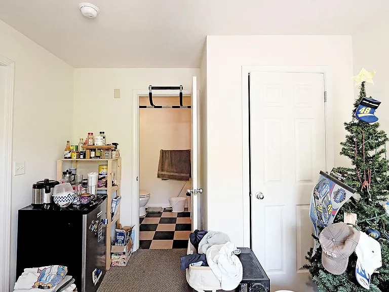120 Yellowstone Dr #301-B — Photo 8
