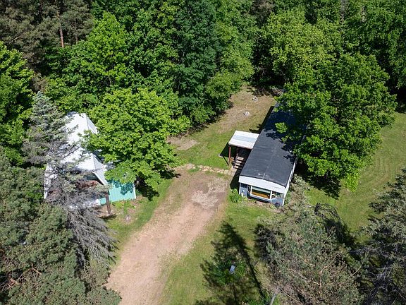 2nd image of 4678 Huser ROAD
